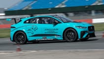 ollie_marriage_i-pace_etrophy_30.jpg