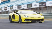 lamborghini_aventador_svj_yellow_track_04.jpg