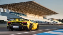 lamborghini_aventador_svj_yellow_track_31.jpg