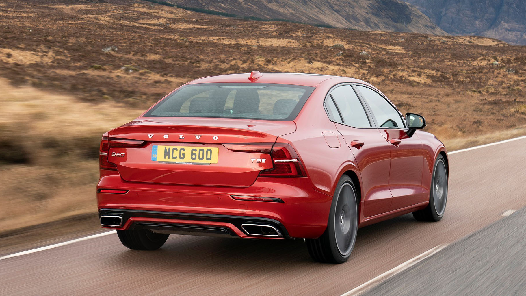 Volvo S60 T5 R Design Review 250bhp Sports Saloon Tested Reviews 2021 Top Gear