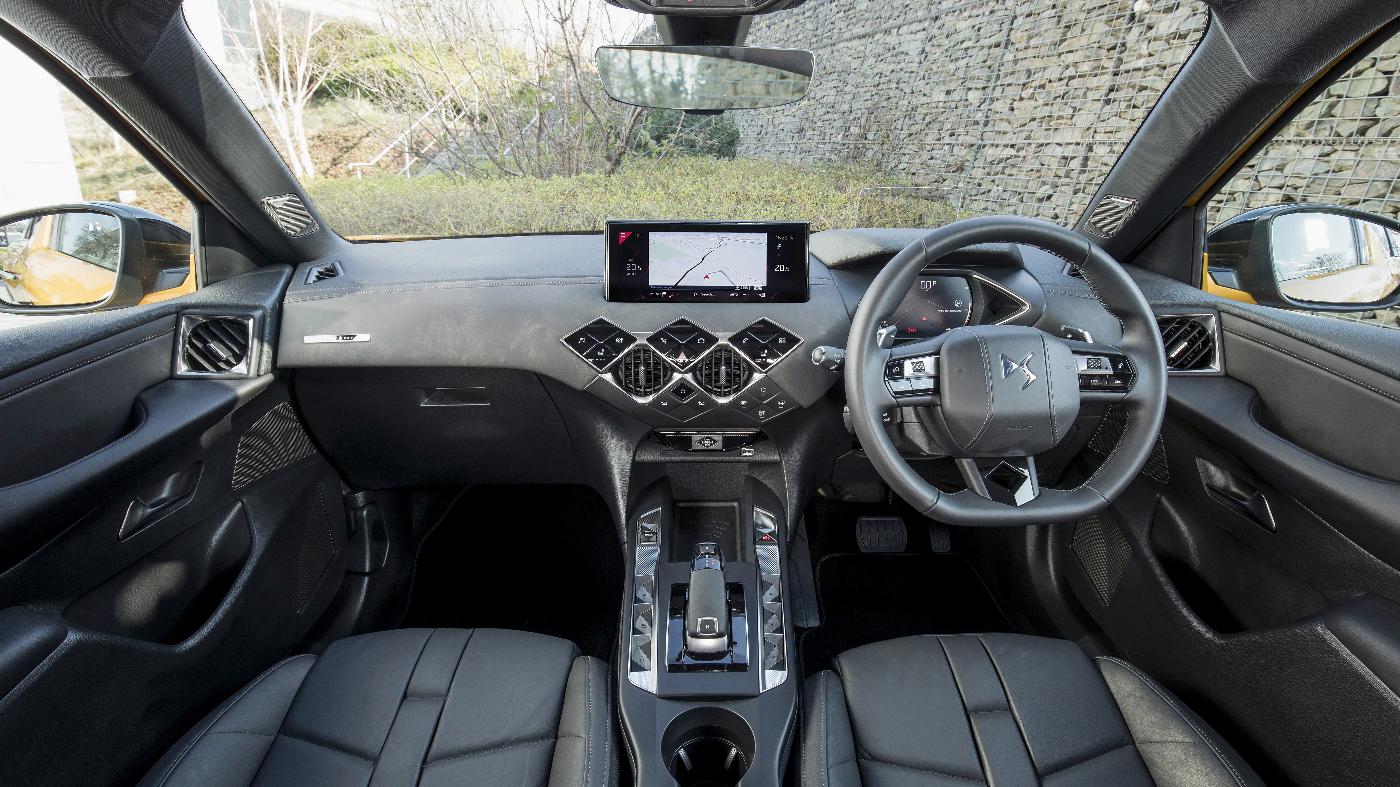 Ds 3 electric crossback hatchback hot sale
