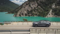 20my_rr_velar_svade_mediadrive_onroad_045.jpg