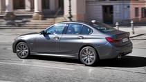 bmw_3_series_plug-in_hybrid-010.jpg