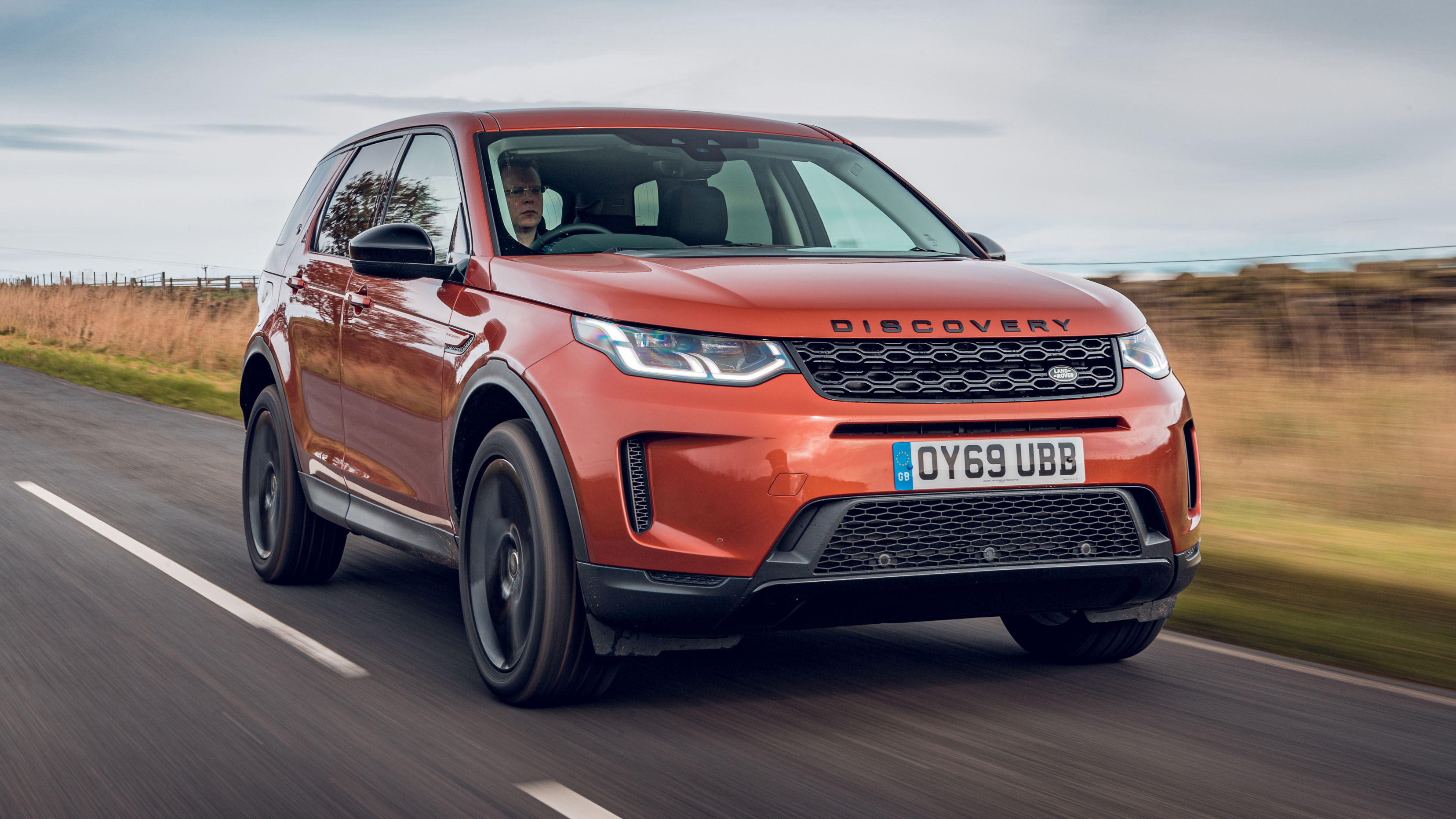 Land Rover Discovery Sport Review, For Sale, Colours, Interior, Models &  News