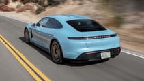 frozen_blue_metallic_taycan4s_016.jpg