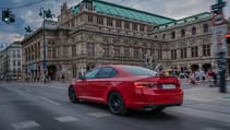 07_superb_sportline-1920x1280.jpg