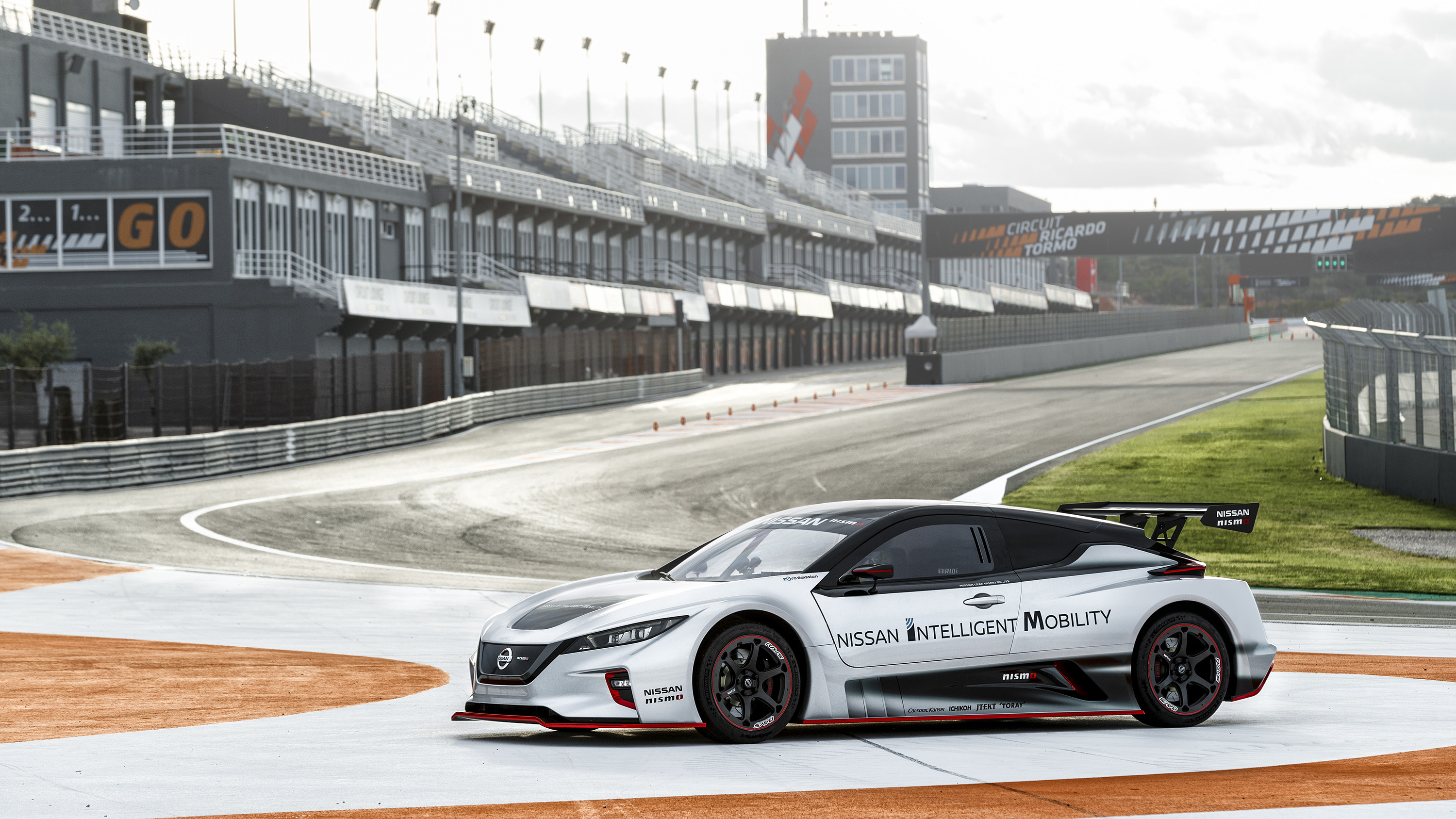 Nissan Leaf Rc Review Nismo Racecar Driven Reviews 21 Top Gear