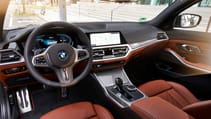p90359916_highres_the-all-new-bmw-330e.jpg