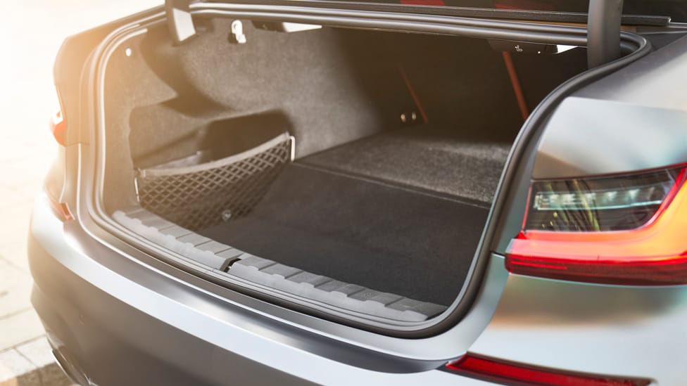 BMW 330e review: plug-in hybrid 3 Series driven Reviews 2026 | Top Gear