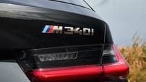 p90373345_highres_the-new-bmw-m340i-xd.jpg