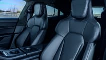 taycan_blue_turbo_087.jpg