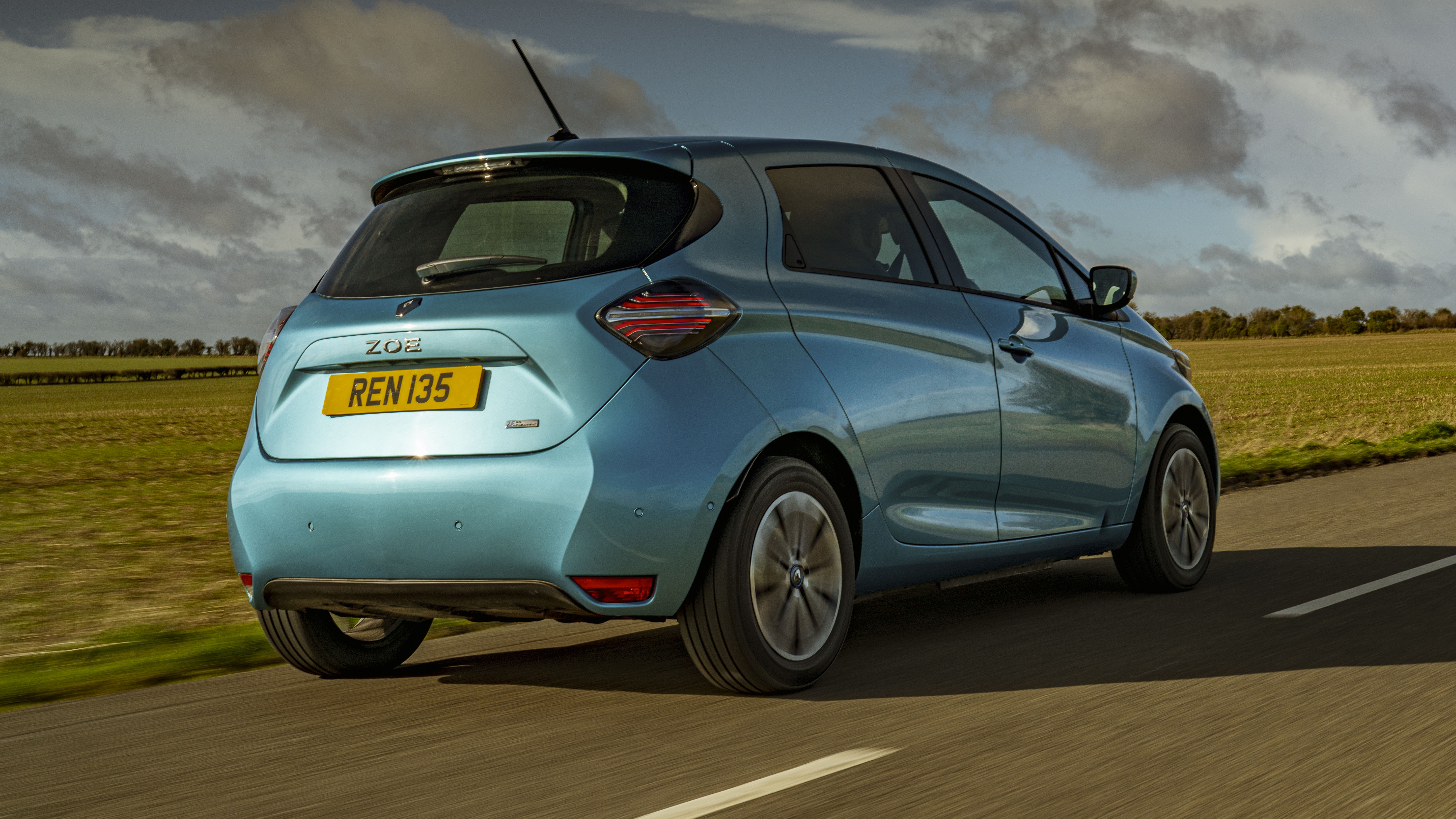 Renault Zoe Review (2024)