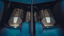 rp_-_bugatti_divo-7.jpg