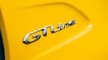 topgear_-_drives_-_fiesta_vs_208-013.jpg