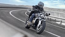 2019_rocket_3_gt_riding_5.jpg