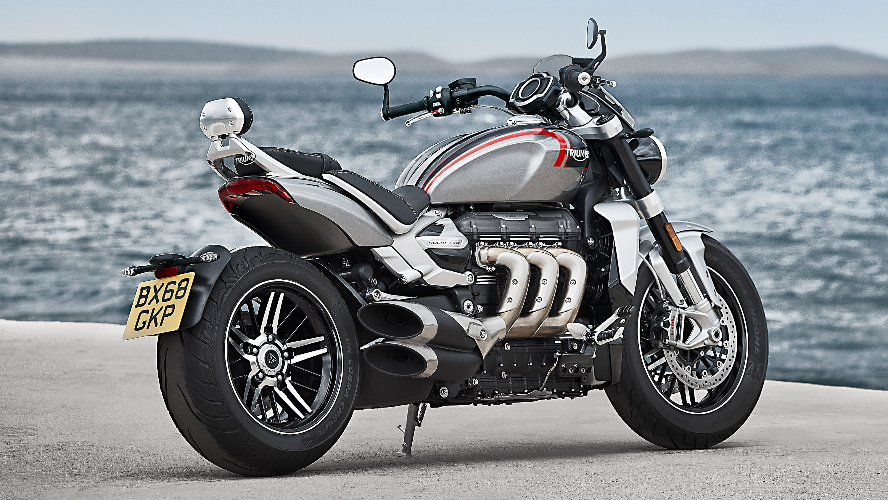 Мотоцикл Triumph Rocket 3 gt