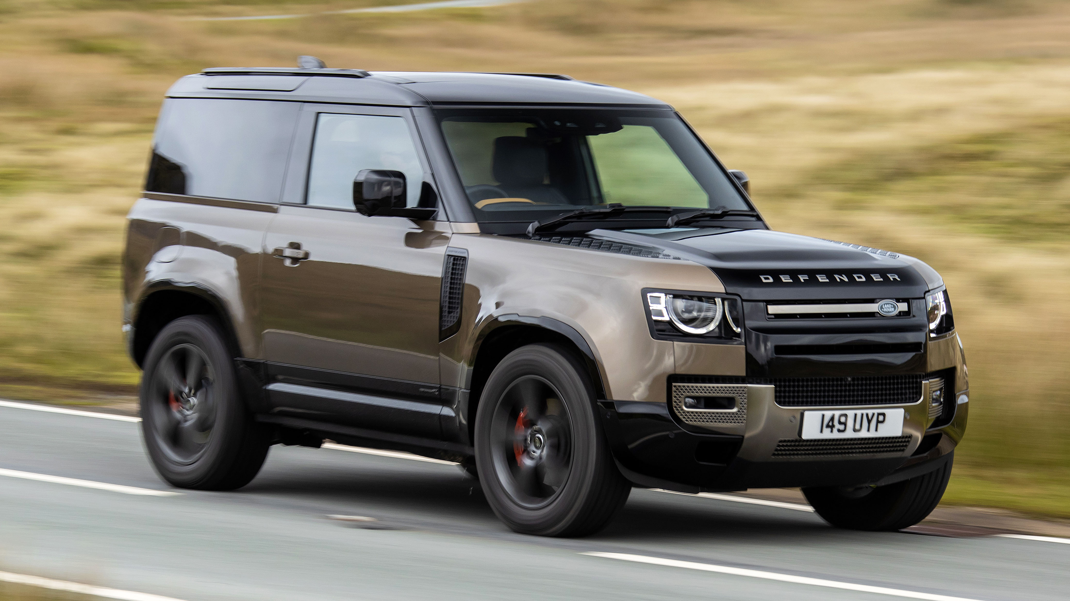 Land Rover Defender 90 review the Defender to have? Reviews 2024 Top