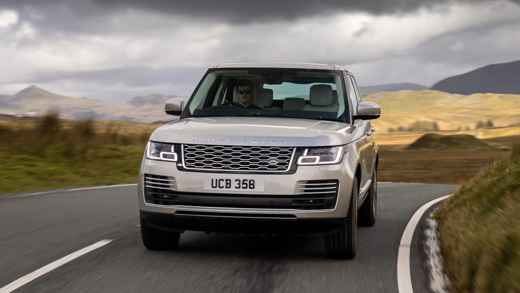 Range Rover review: new straight-six diesel driven Reviews 2026 | Top Gear
