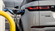 rr_ev_phev_seoul_pearl_silver_charging_211020_003.jpg