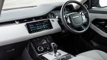 rr_ev_phev_seoul_pearl_silver_interior_211020_002.jpg