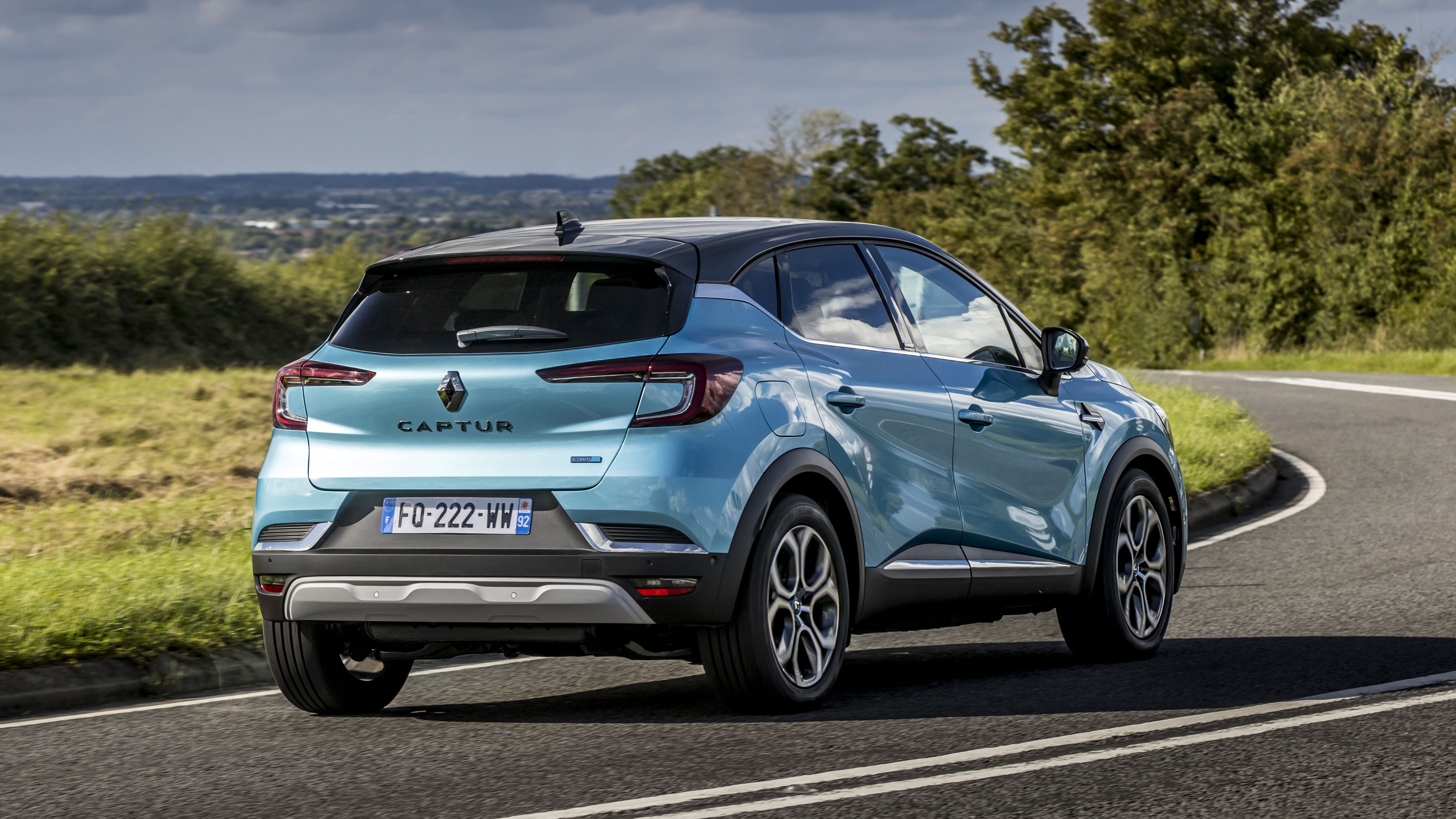 Renault Captur E Tech review the F1 inspired PHEV crossover