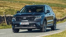 4_large-15584-kiasorento-32.2crdi8-speeddctawd-graphite.jpg