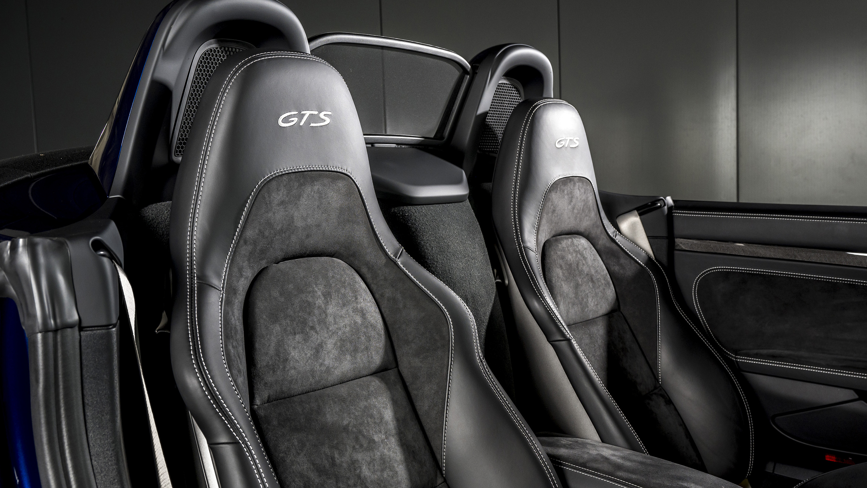 Porsche 718 Boxster Gts 4 0 Review Now With Paddles Reviews 21 Top Gear