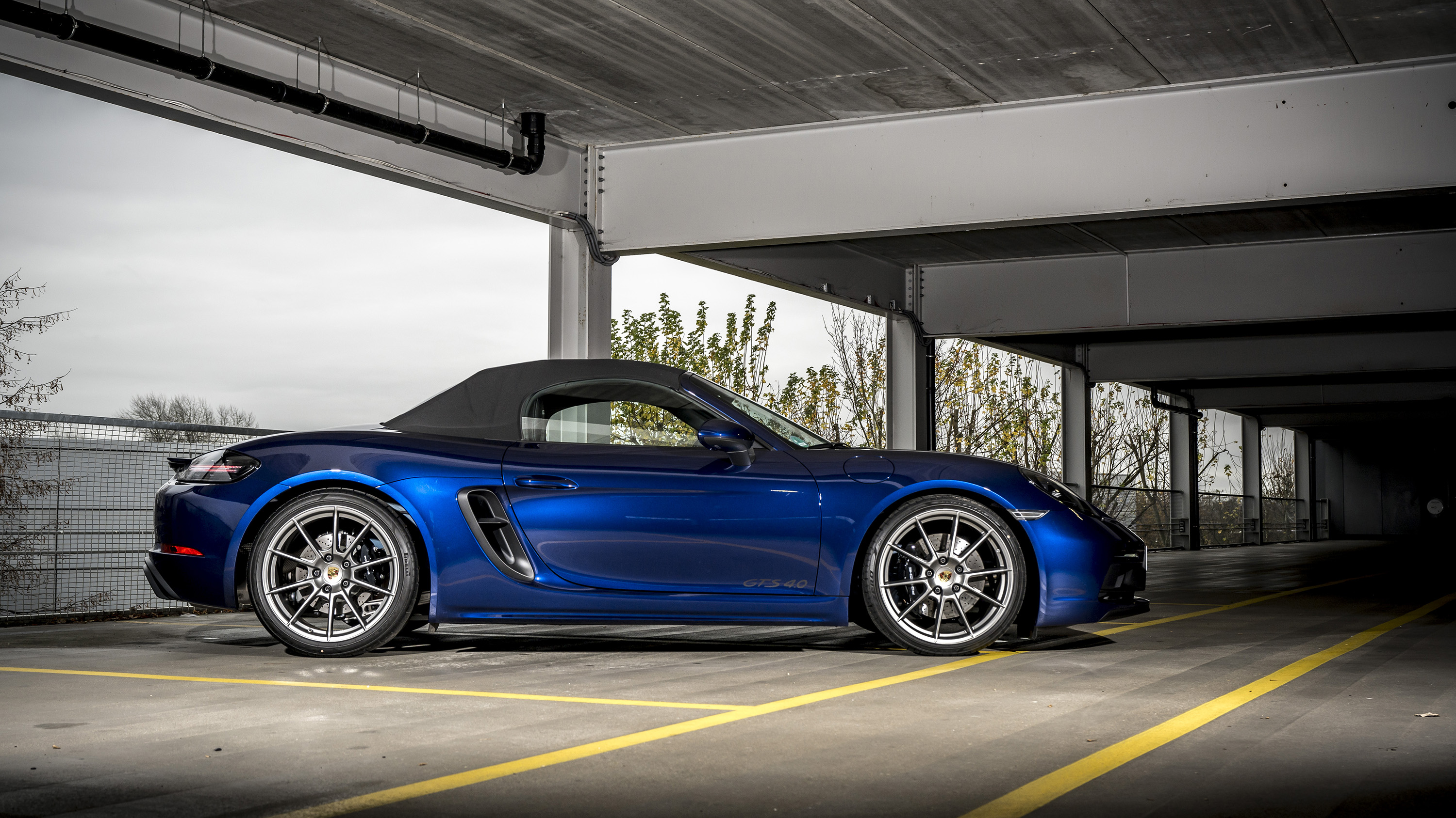 Porsche 718 Boxster Gts 4 0 Review Now With Paddles Reviews 21 Top Gear