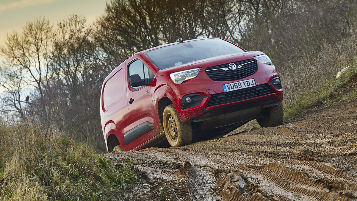 Vauxhall Combo Cargo 4x4 driven: special delivery Reviews 2024