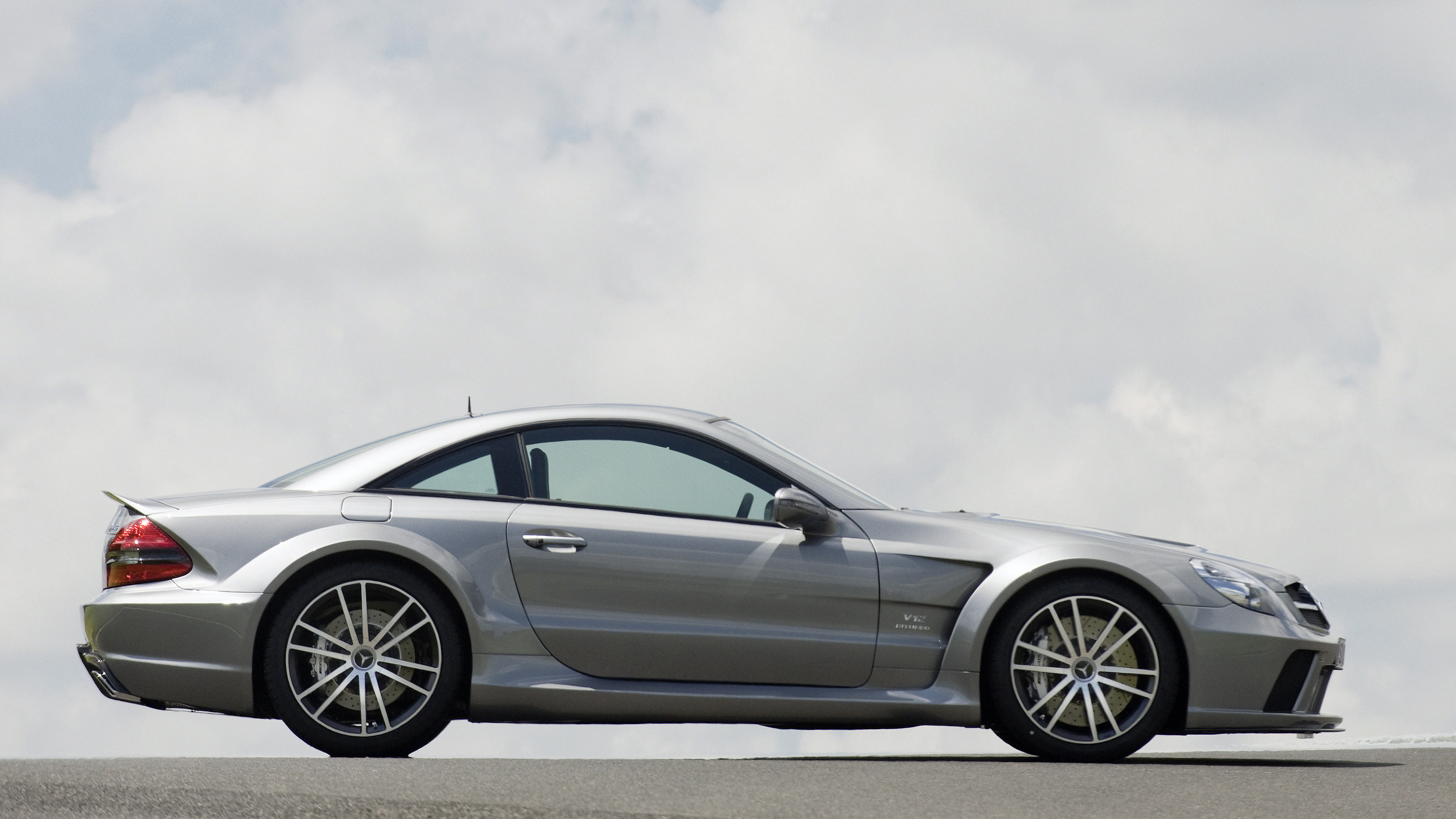 Retro Review Mercedes Benz Sl65 Amg Black Series Reviews 21 Top Gear Retro Review Mercedes Benz Sl65 Amg Black Series Reviews 21 Top Gear