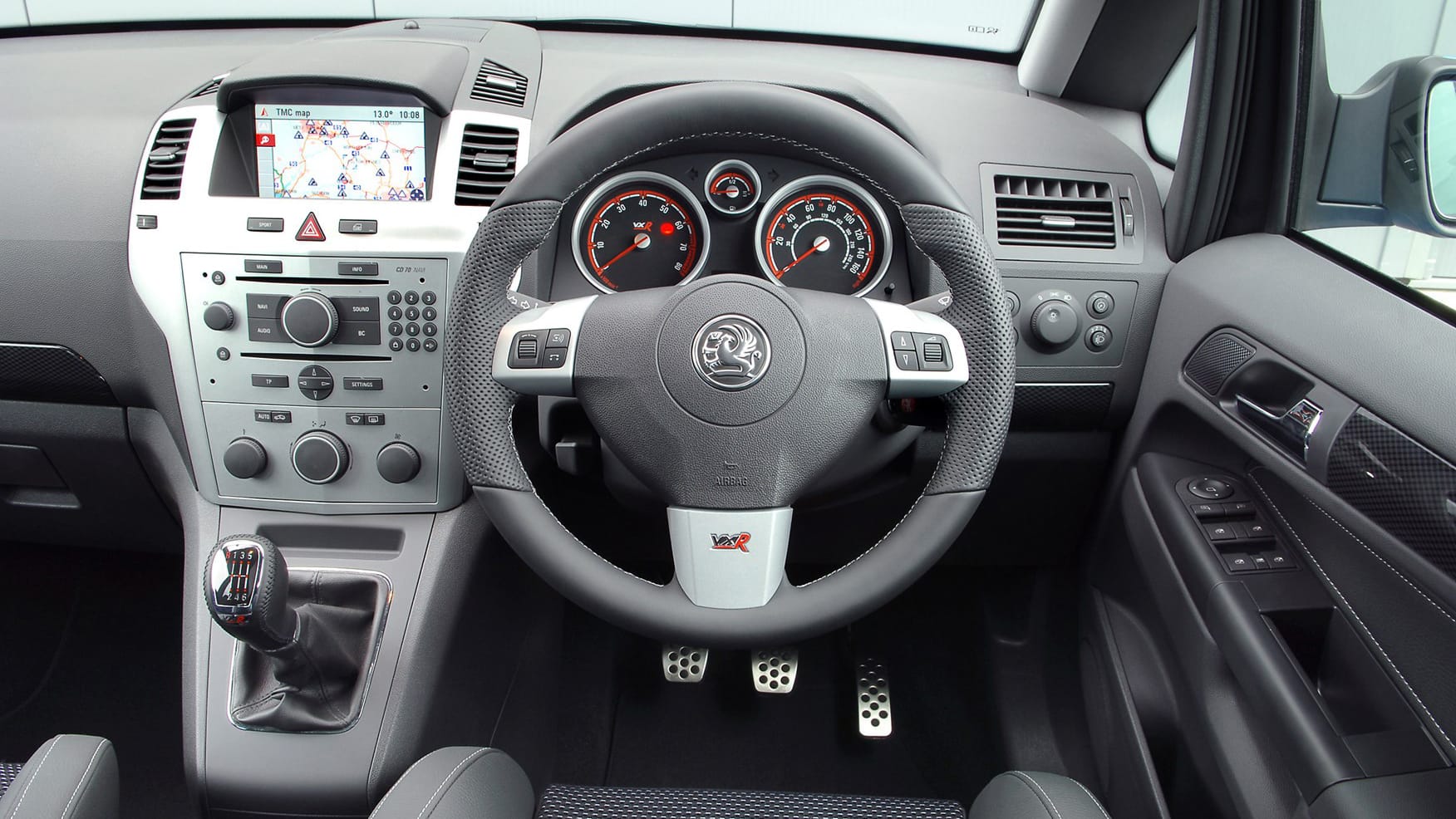 Retro review the 237bhp Vauxhall Zafira VXR Reviews 2024 Top Gear