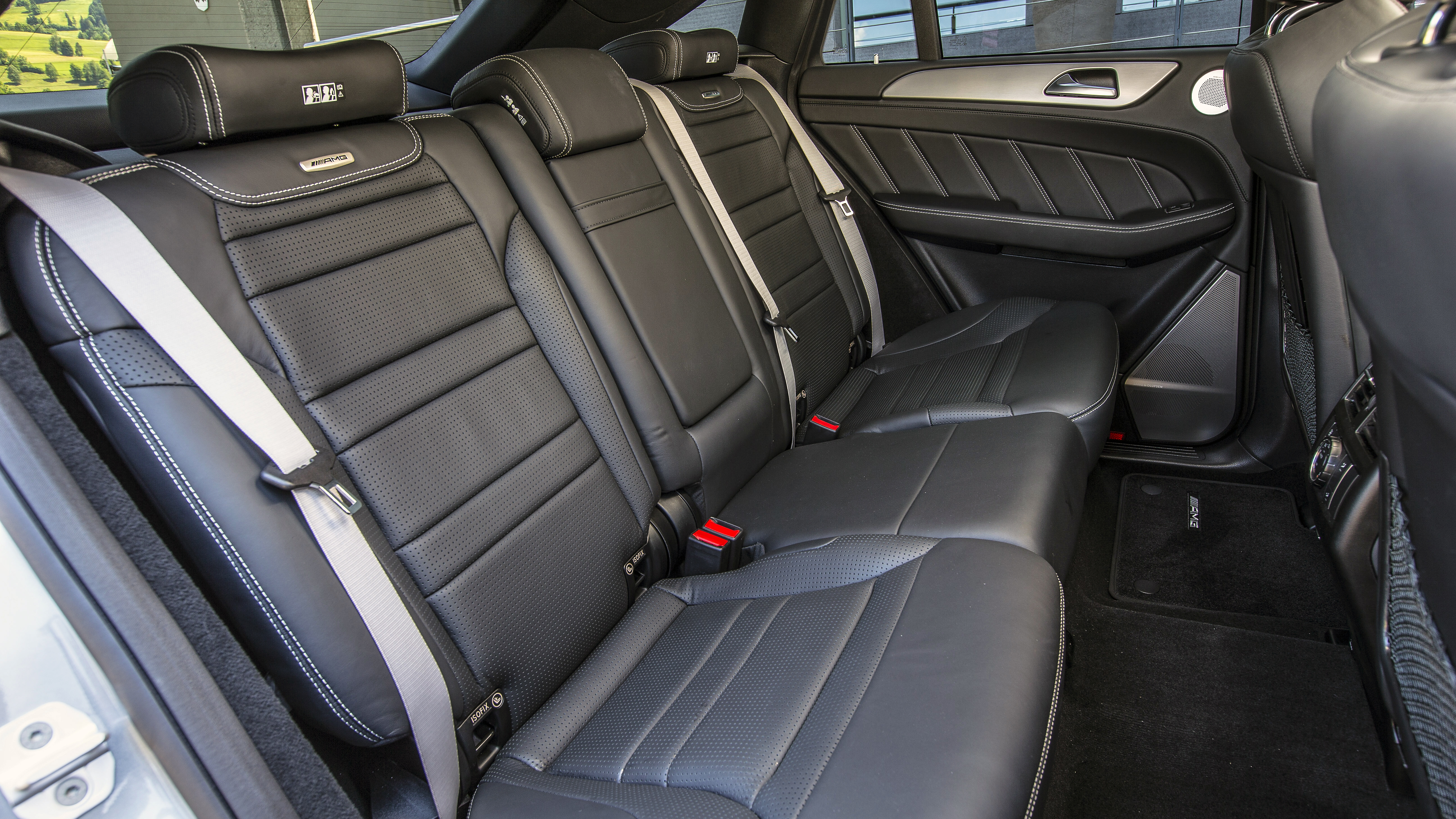 Mercedes gle deals 3 isofix
