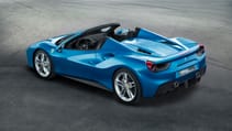 150394ferrari488spider_3-4posttettoaperto.jpg