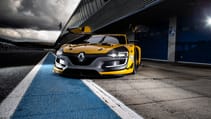 First drive: what's Renault's 550bhp R.S. 01 racer like to drive