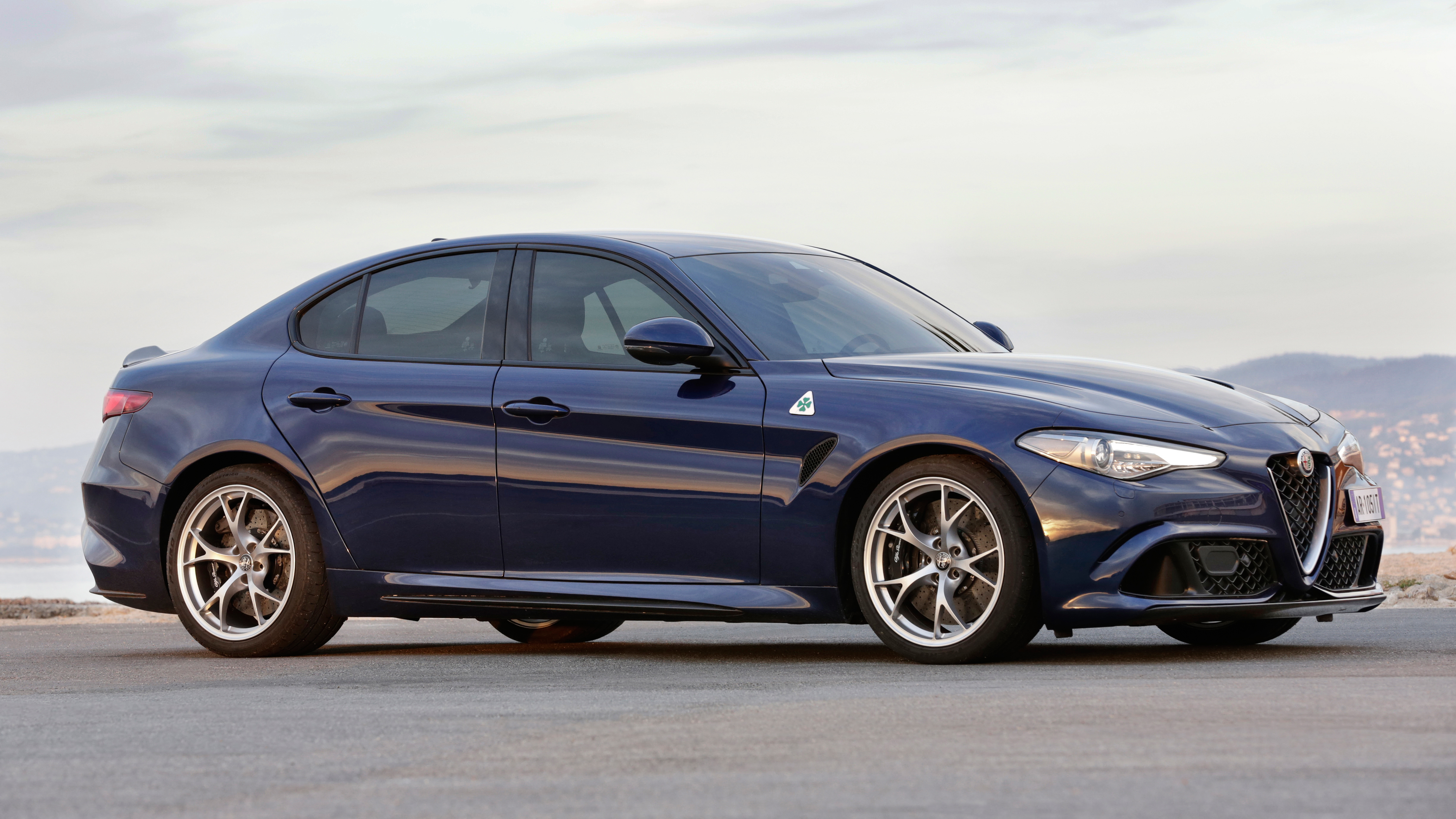 Review Alfa Romeo Giulia Qv The 503bhp Bmw M3 Rival
