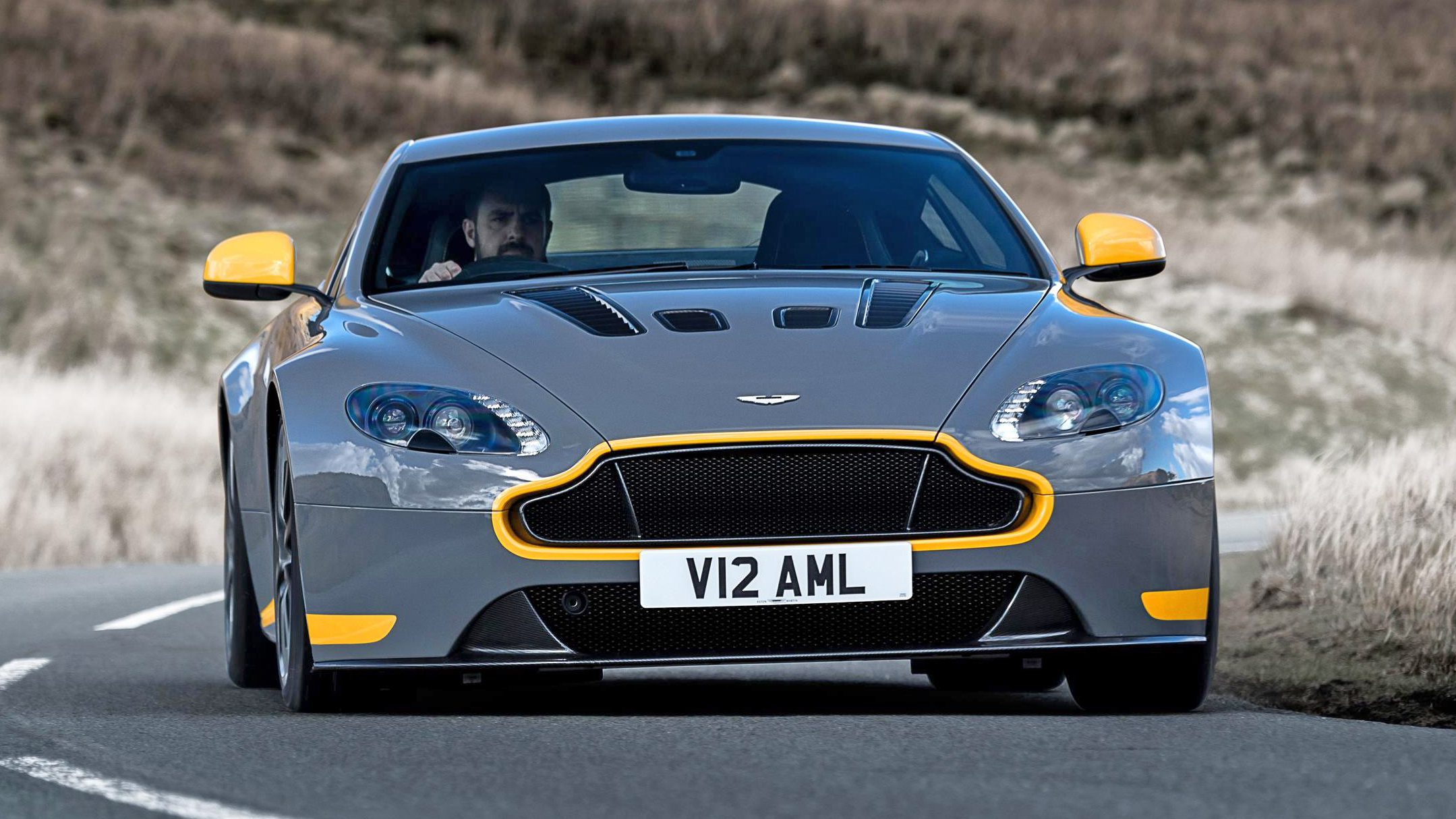 Review The Manual Aston Martin V12 Vantage S Top Gear