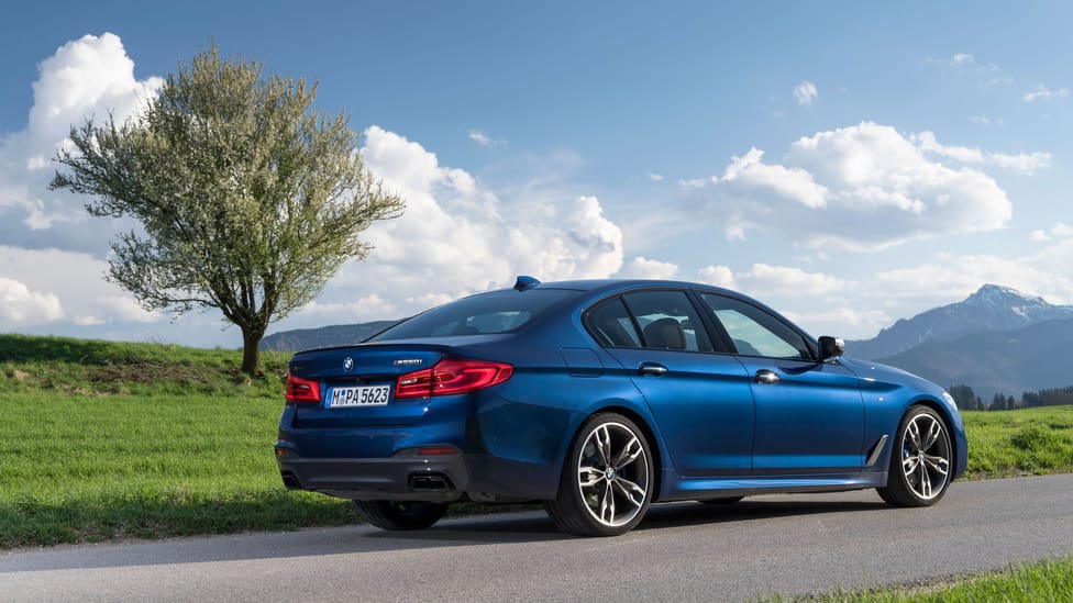 BMW M550i xDrive review 462bhp V8 5 Series tested Reviews 2025 Top Gear