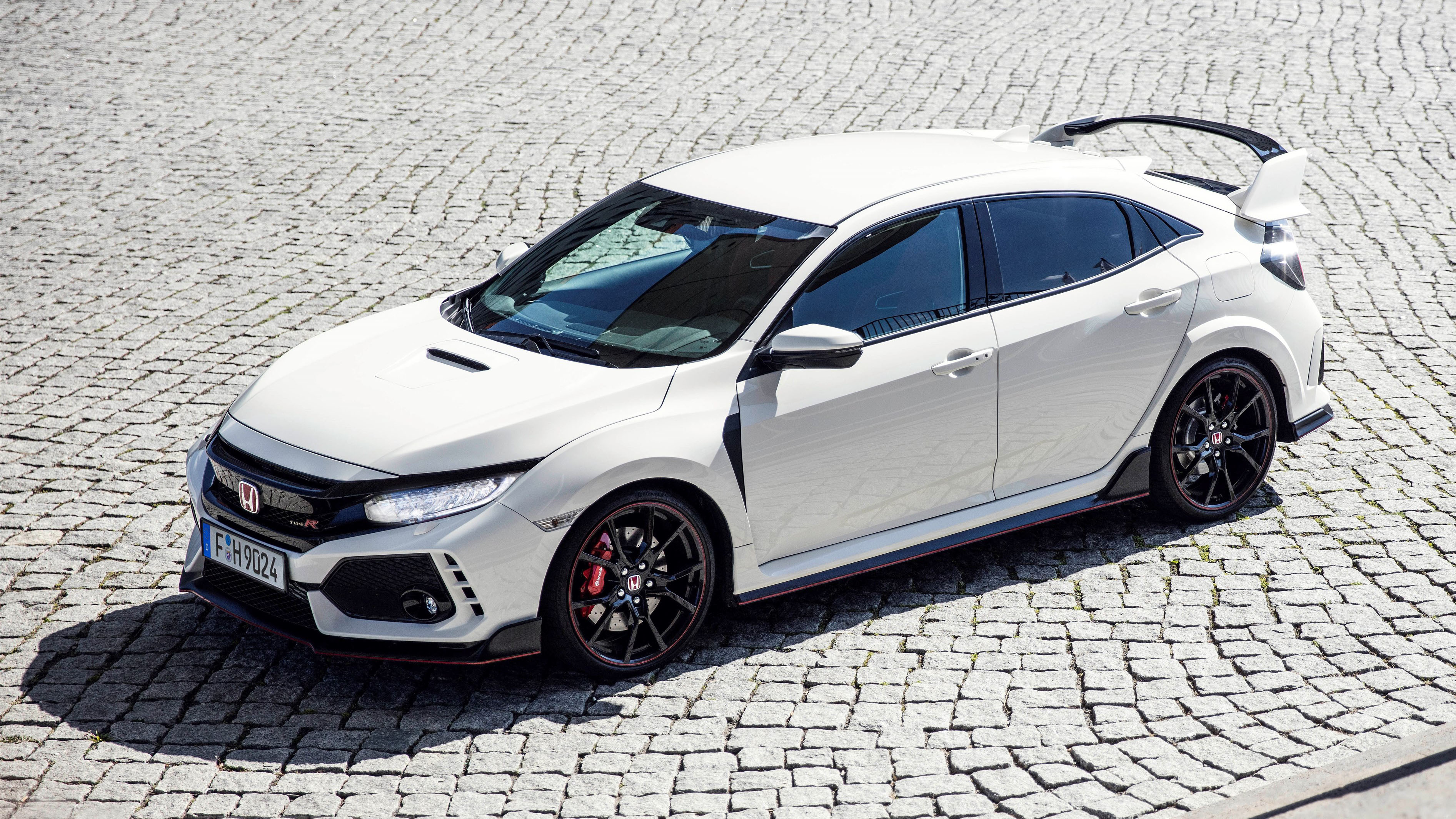 Honda Civic Type R review mad 316bhp hot hatch tested Top Gear