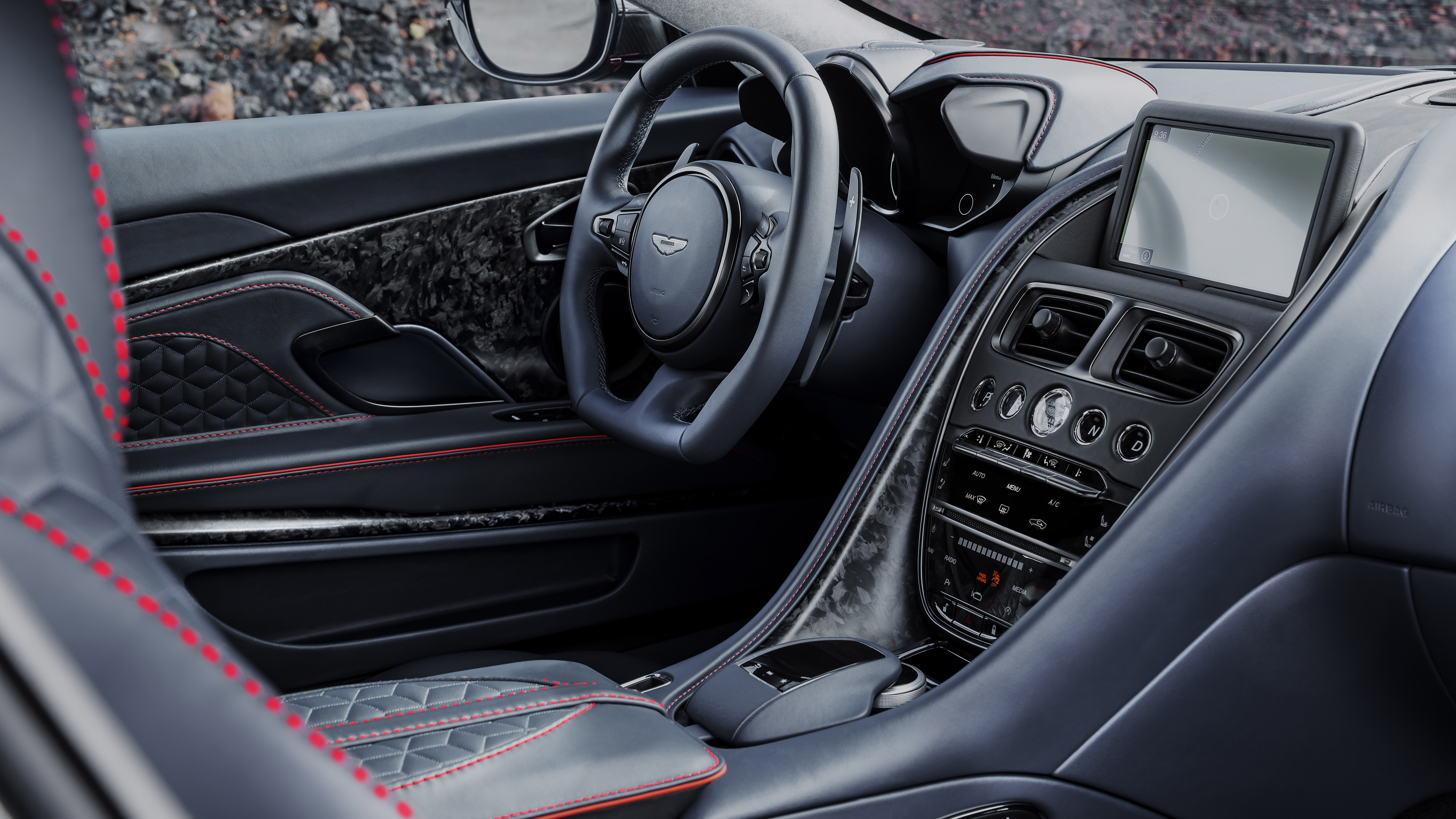 https://www.topgear.com/sites/default/files/images/inline-galleries/2018/06/add91ca5c44a8187fa5ffa4028ca52a3/dbs_superleggera_27.jpg