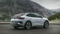 Volkswagen ID.5 white rear