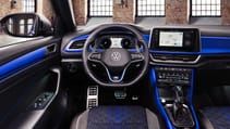 Volkswagen T-Roc R 2022 facelift blue interior