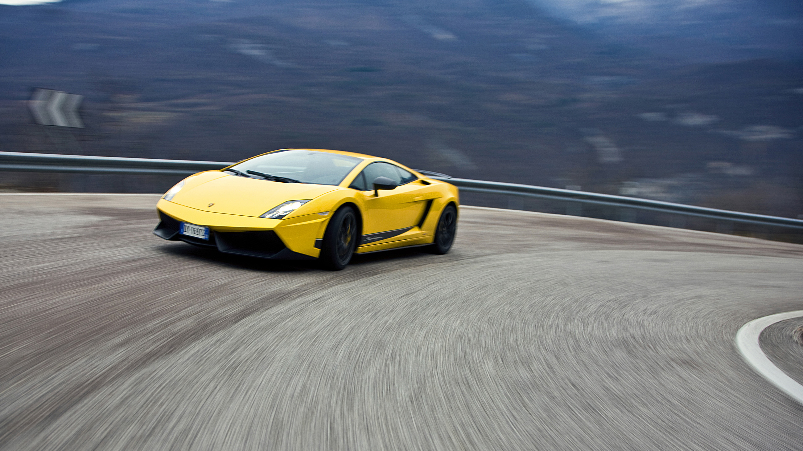 From the archives: 24 hours in the Lamborghini Gallardo LP570-4 Superleggera  | Top Gear