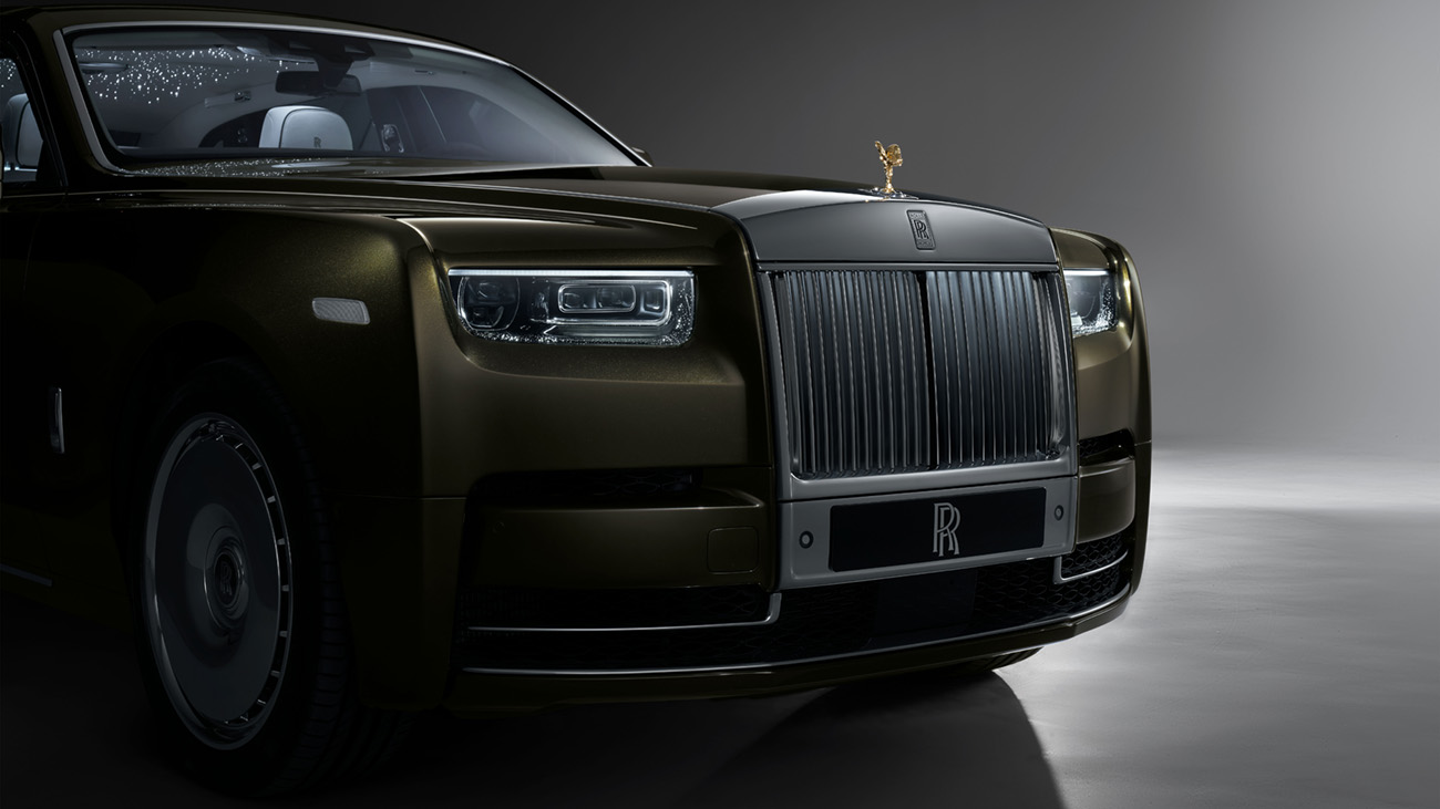 Rolls-Royce Phantom Series II LWB front end lights detail