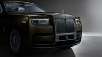 Rolls-Royce Phantom Series II LWB front end lights detail