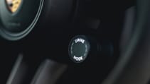 BMW M3 Touring vs Porsche Taycan GTS Sport Turismo