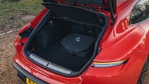 BMW M3 Touring vs Porsche Taycan GTS Sport Turismo
