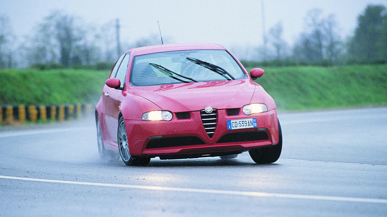 From the archives: Alfa 147 GTA vs Ford Focus RS vs VW R32 | Top Gear