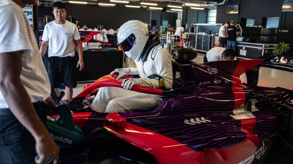 Stig's Computer Computer says no: can Stig beat AI in a time trial at Yas Marina ...