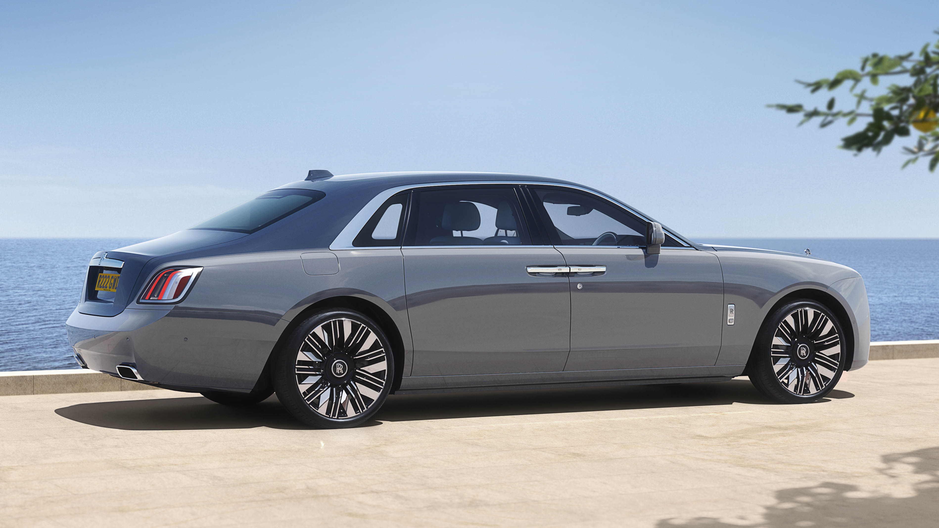 Rolls-Royce Ghost Extended Top Gear