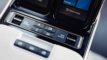 Lexus LM350h